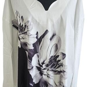 NoraCora NWT Blouse